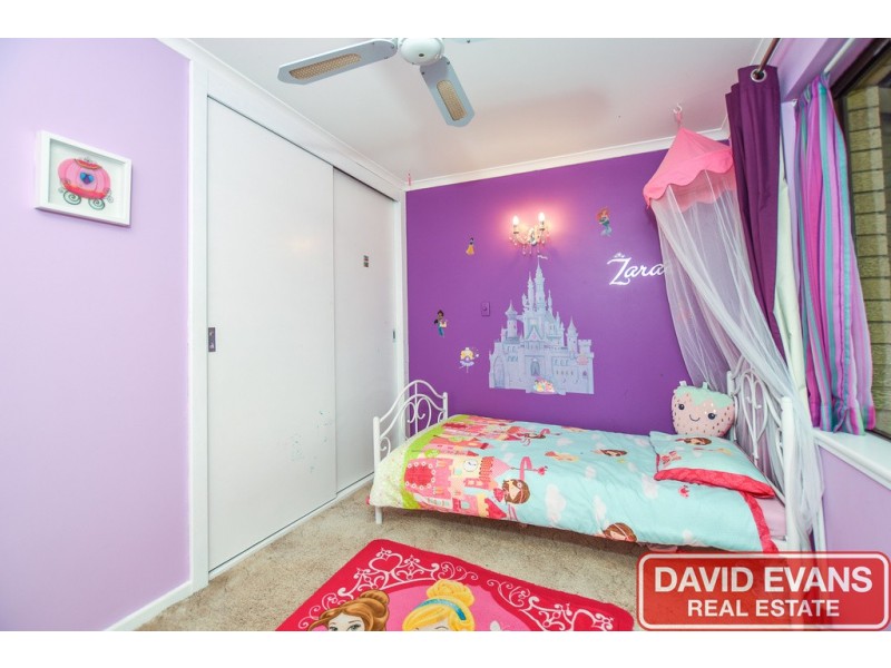 8 Topeka Place, Wanneroo WA 6065