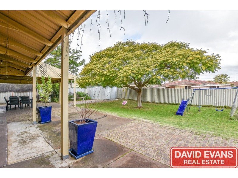 8 Topeka Place, Wanneroo WA 6065