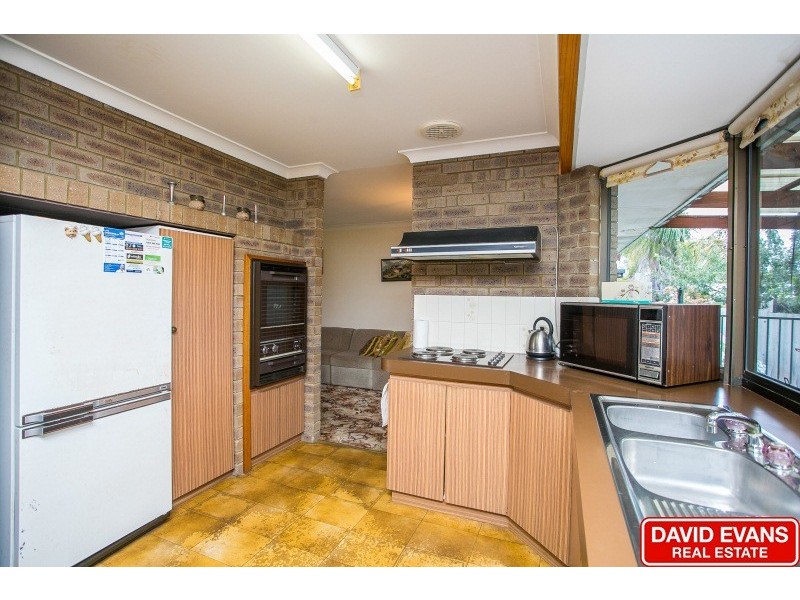 69 Wonambi Way, Wanneroo WA 6065