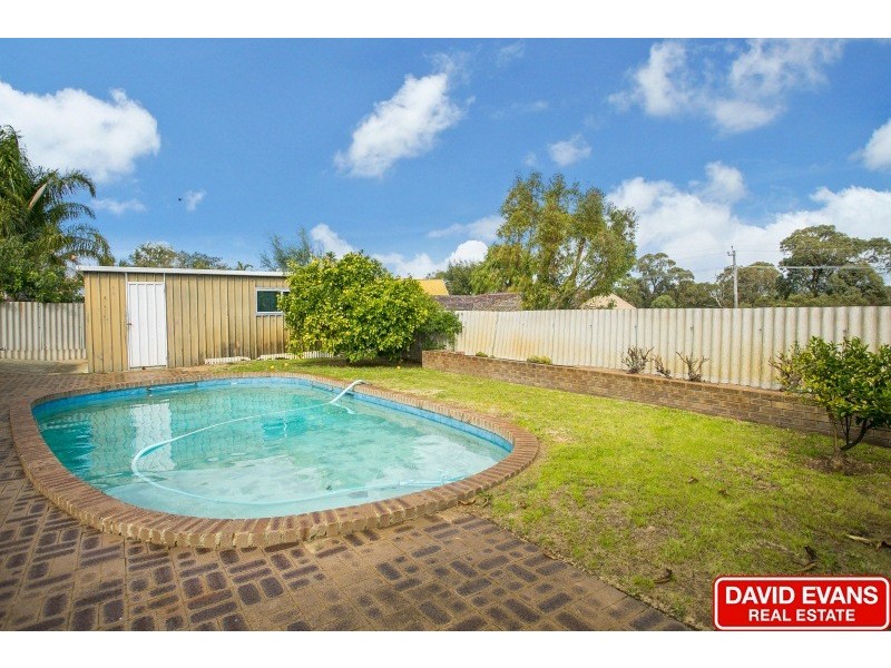 69 Wonambi Way, Wanneroo WA 6065