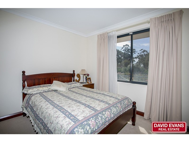 10 Harbour Elbow, Banksia Grove WA 6031
