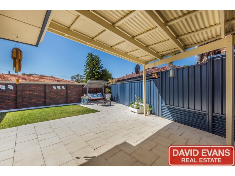 12A Mackay Way, Hillarys WA 6025
