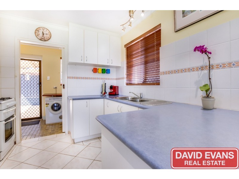 12A Mackay Way, Hillarys WA 6025