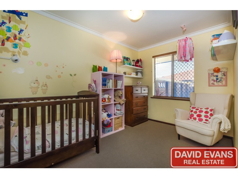 12A Mackay Way, Hillarys WA 6025