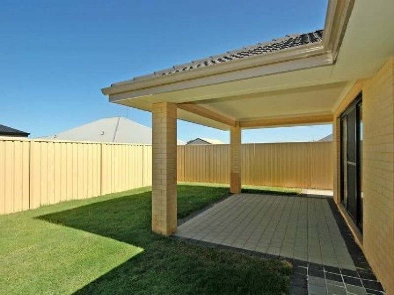 58 Kentucky Blvd, Hocking WA 6065