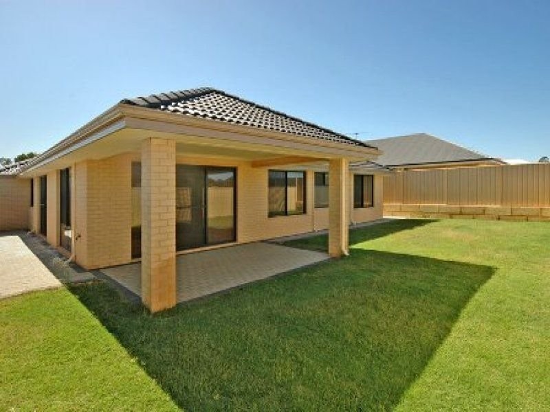 58 Kentucky Blvd, Hocking WA 6065