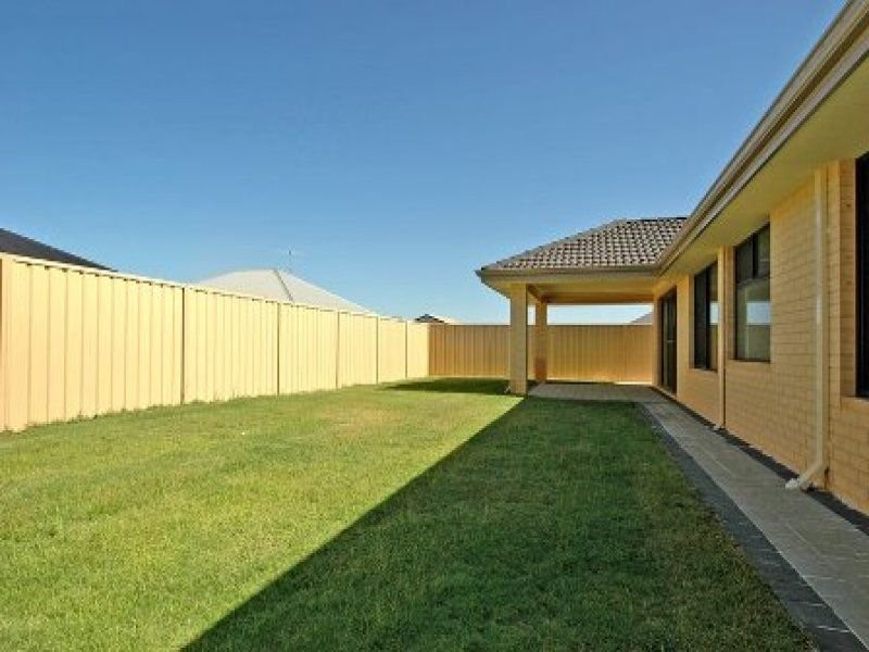 58 Kentucky Blvd, Hocking WA 6065