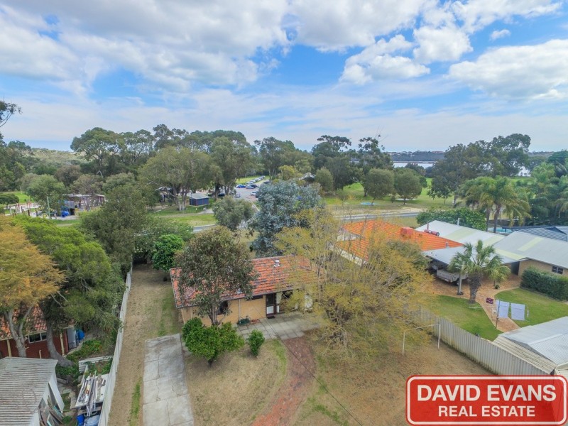 69 Dallas Crescent, Wanneroo WA 6065