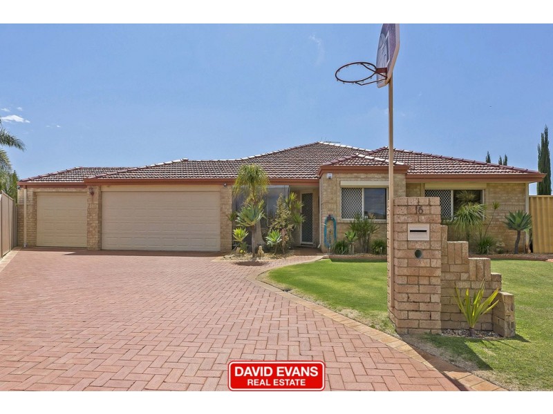 16 Danja Rise, Hocking WA 6065