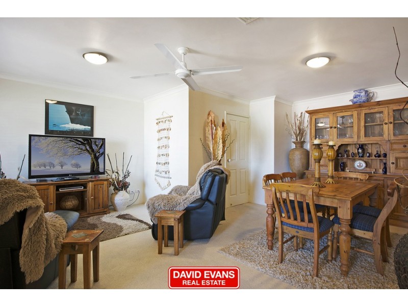 16 Danja Rise, Hocking WA 6065