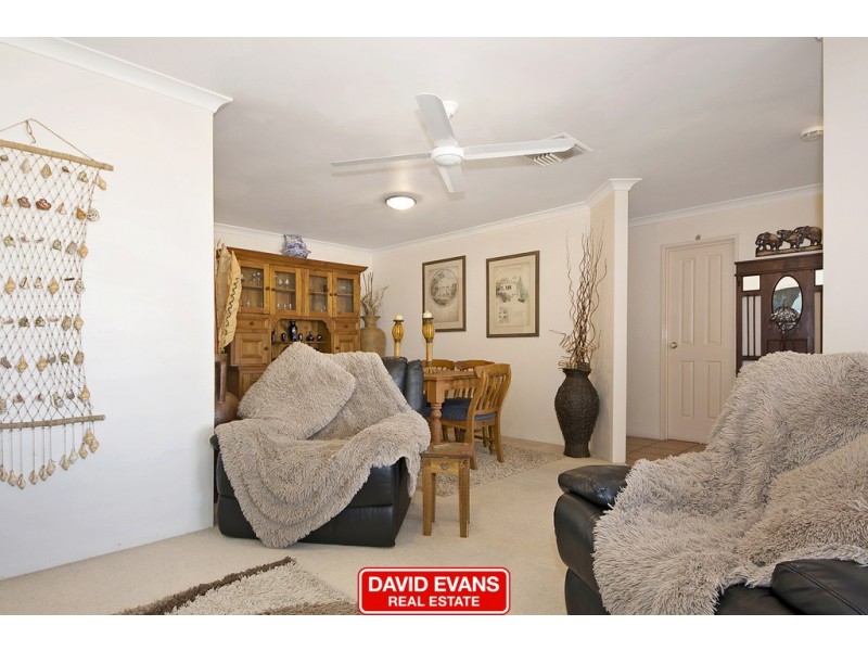 16 Danja Rise, Hocking WA 6065