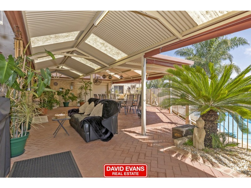 16 Danja Rise, Hocking WA 6065