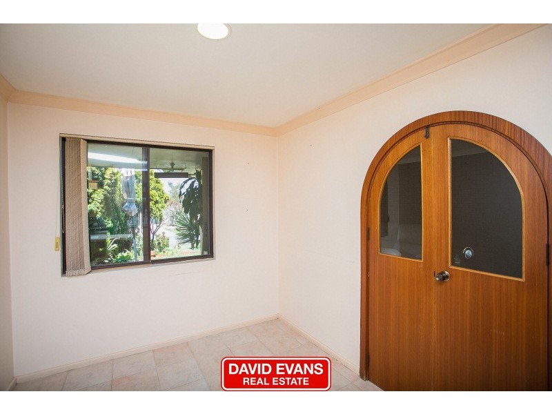 11 Island Place, Heathridge WA 6027