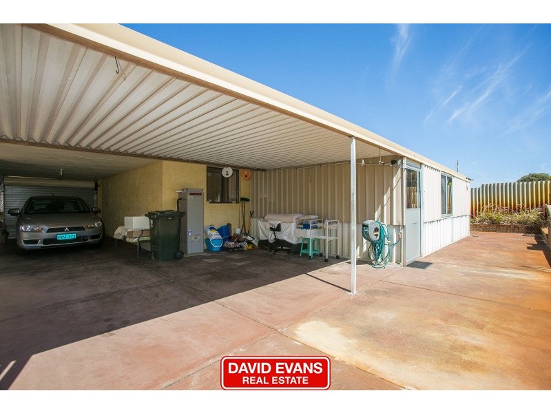 11 Island Place, Heathridge WA 6027