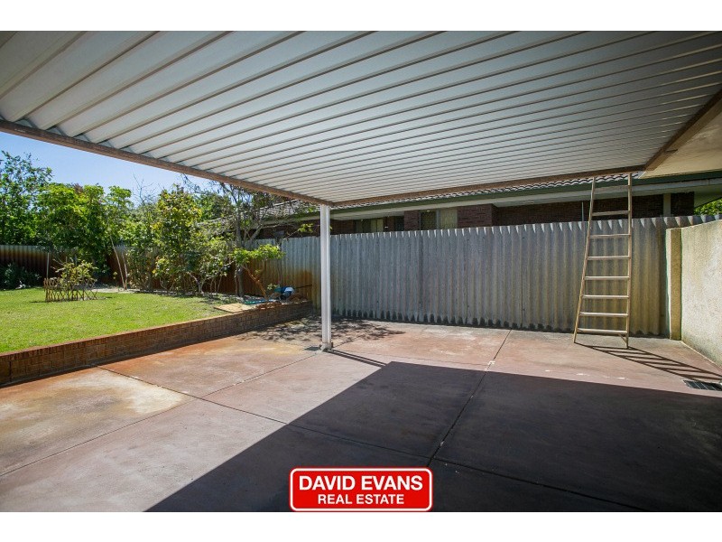 11 Island Place, Heathridge WA 6027