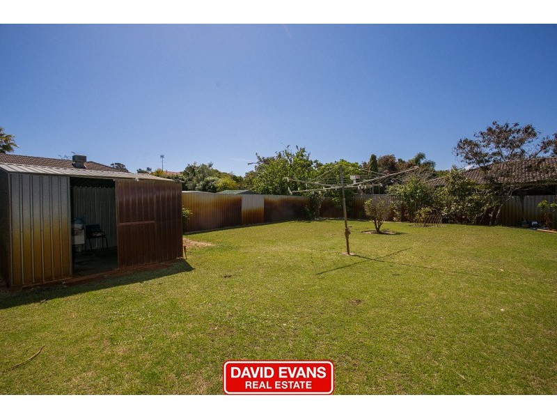 11 Island Place, Heathridge WA 6027