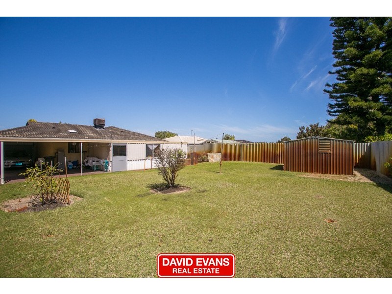 11 Island Place, Heathridge WA 6027