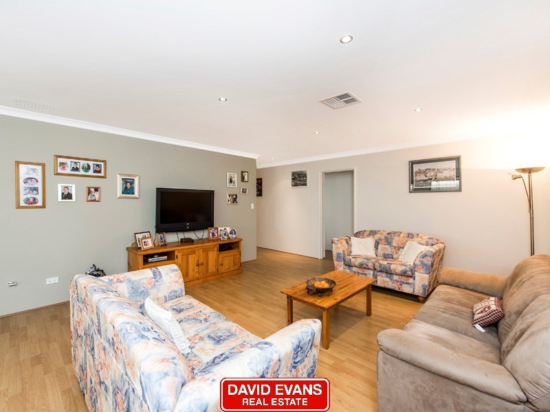 23 Condro Bend, Sinagra WA 6065