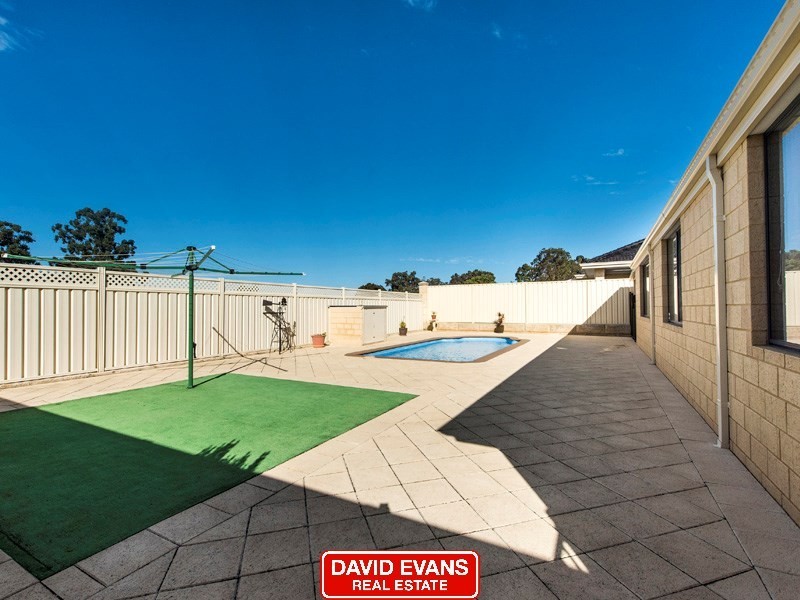 23 Condro Bend, Sinagra WA 6065