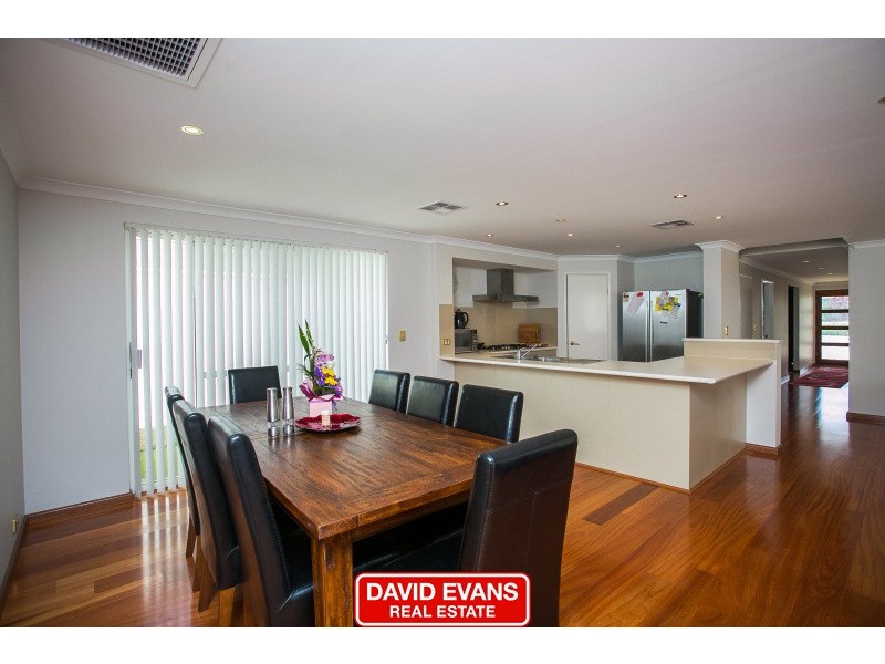 15 Topsail Loop, Alkimos WA 6038