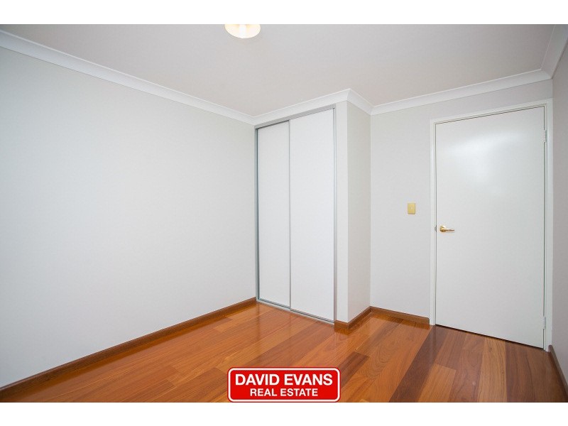 15 Topsail Loop, Alkimos WA 6038