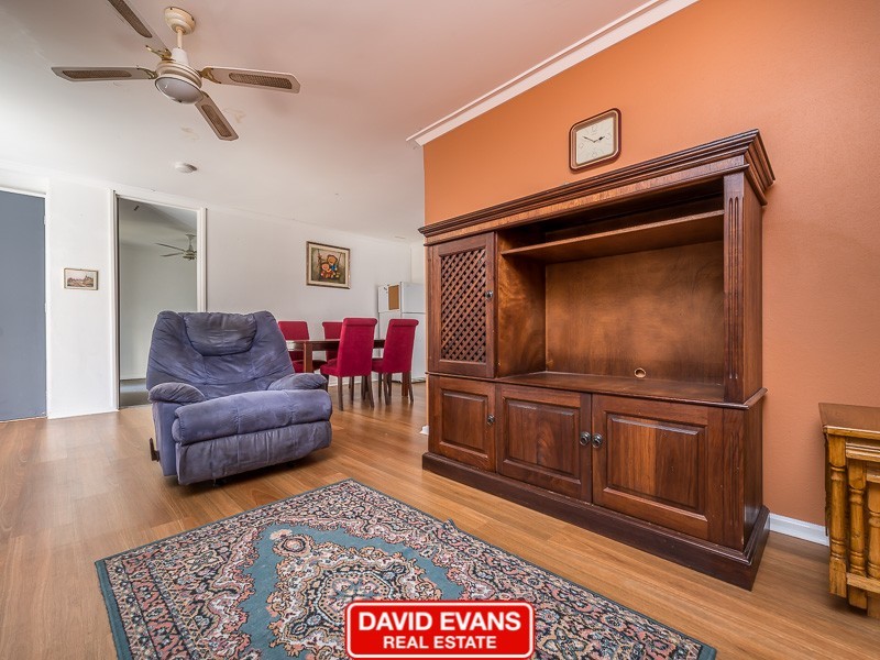 14 Winship Avenue, Wanneroo WA 6065