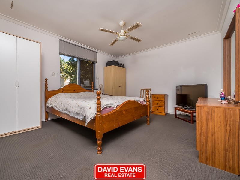 14 Winship Avenue, Wanneroo WA 6065