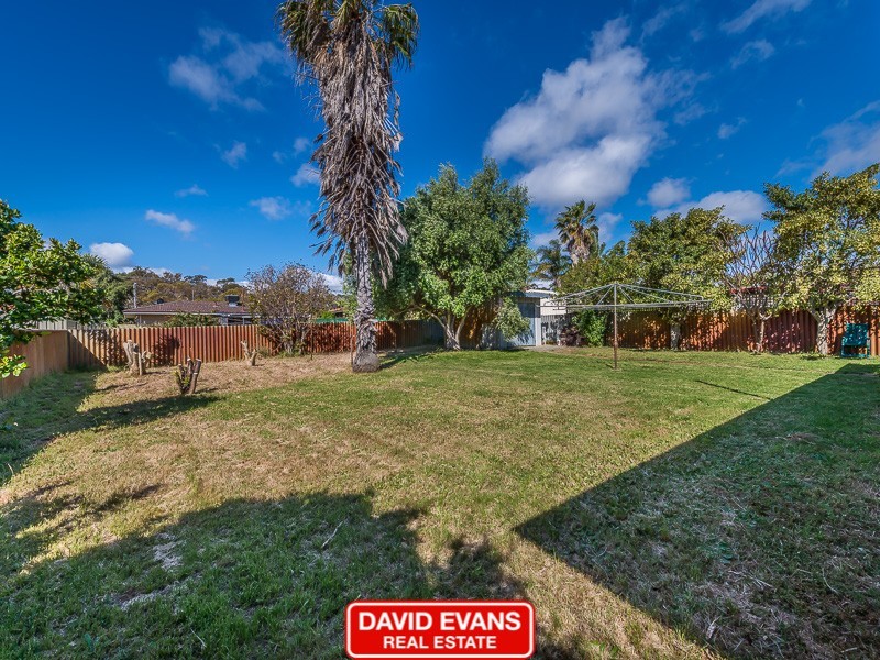 14 Winship Avenue, Wanneroo WA 6065