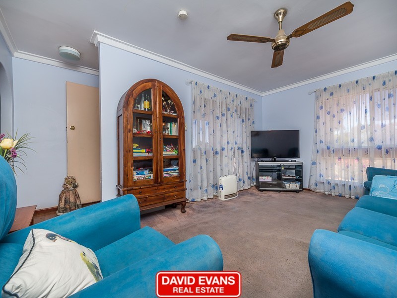 2 Milina Court, Wanneroo WA 6065