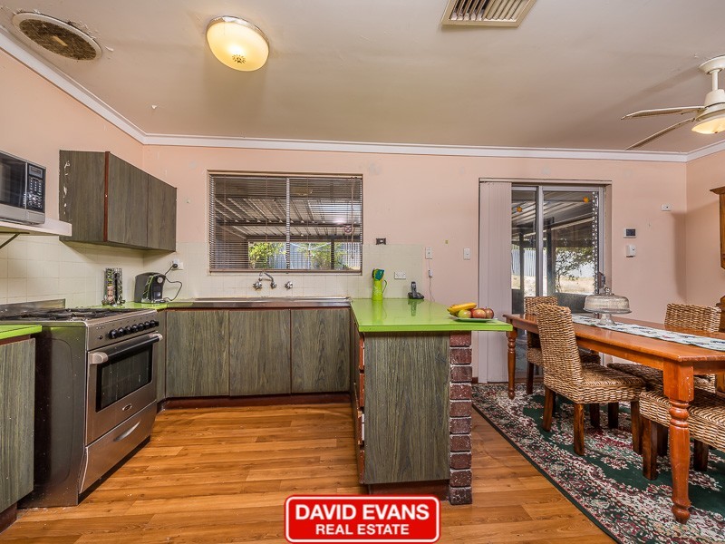 2 Milina Court, Wanneroo WA 6065