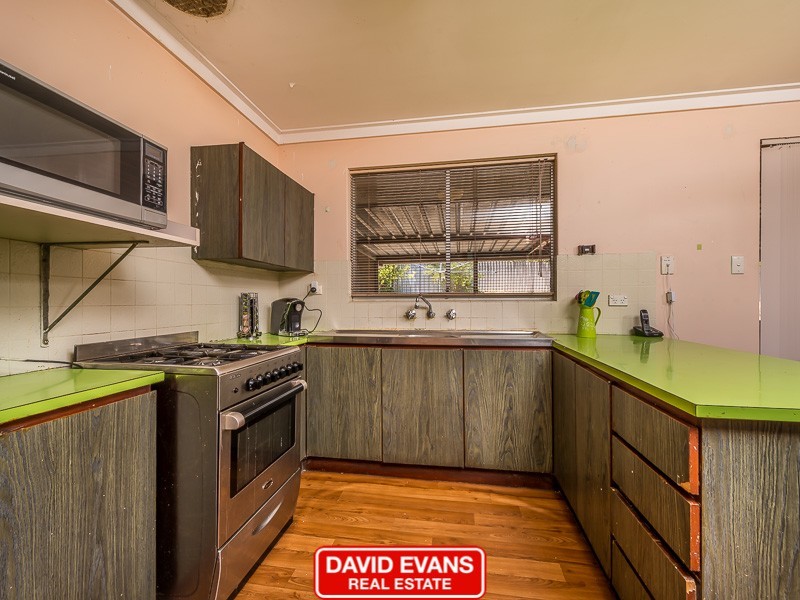 2 Milina Court, Wanneroo WA 6065