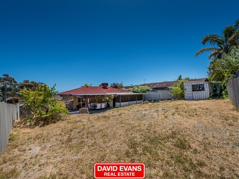 2 Milina Court, Wanneroo WA 6065