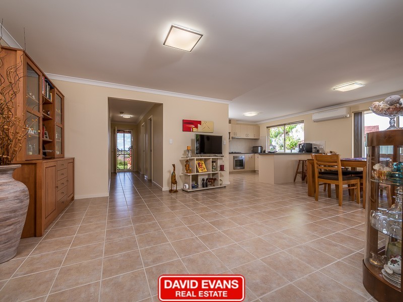 25 Minda Place, Wanneroo WA 6065