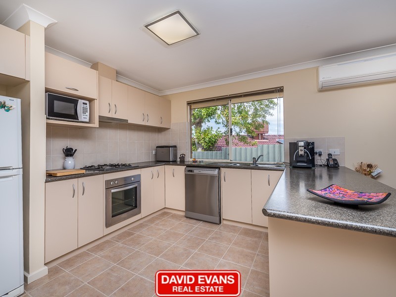 25 Minda Place, Wanneroo WA 6065