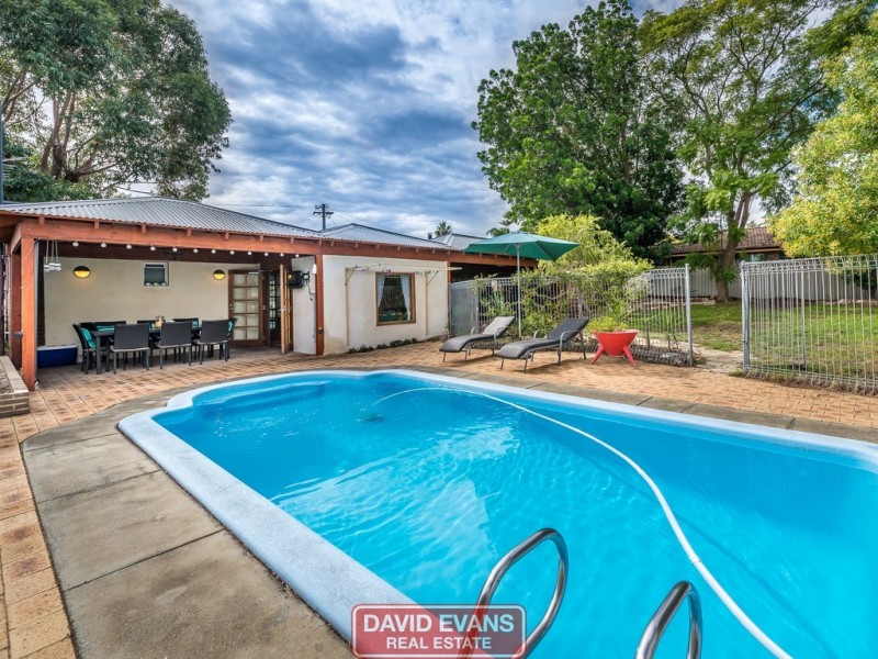 8 Dara Court, Wanneroo WA 6065