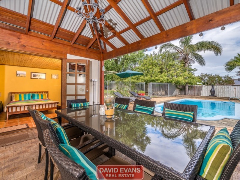 8 Dara Court, Wanneroo WA 6065