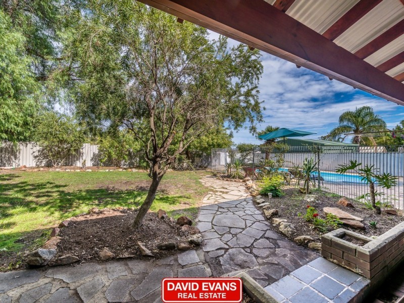 8 Dara Court, Wanneroo WA 6065
