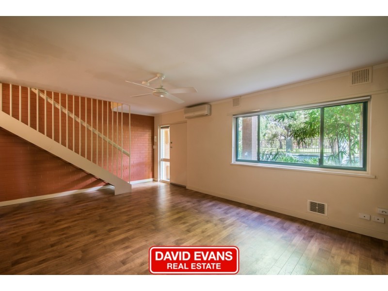 7/20 Shortland Way, Girrawheen WA 6064