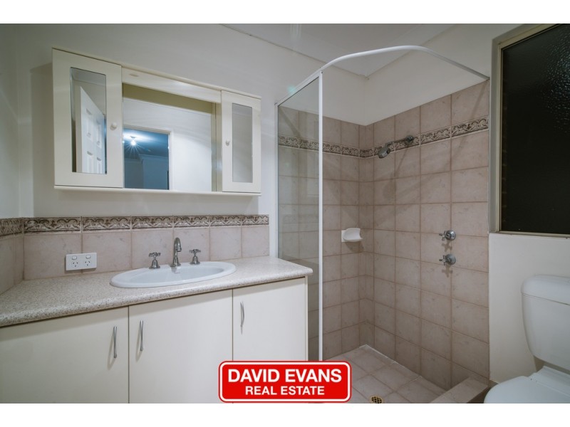 11 St Stephens Crescent, Tapping WA 6065