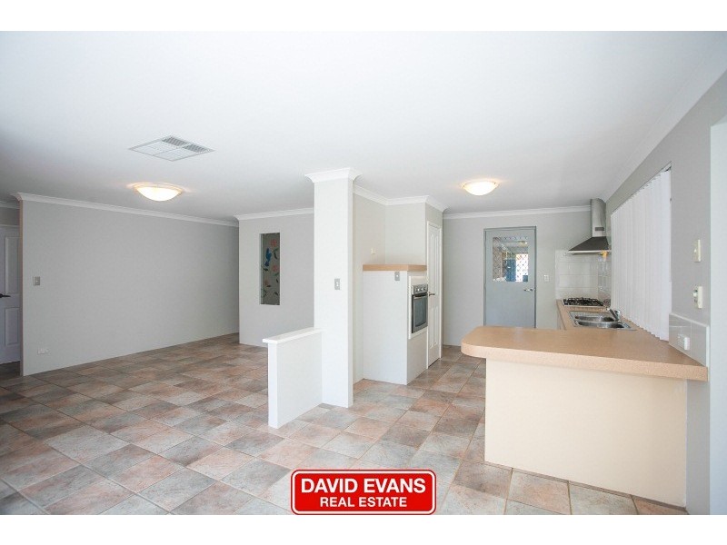 35 Mint Circuit, Banksia Grove WA 6031