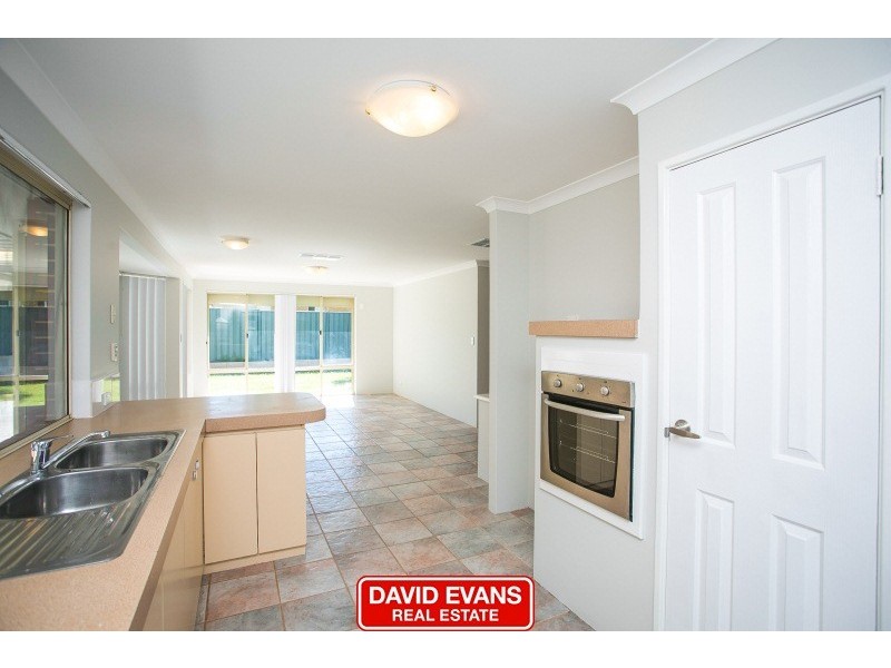 35 Mint Circuit, Banksia Grove WA 6031