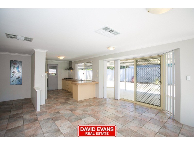35 Mint Circuit, Banksia Grove WA 6031
