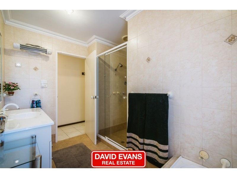 19 Mudalla Place, Wanneroo WA 6065