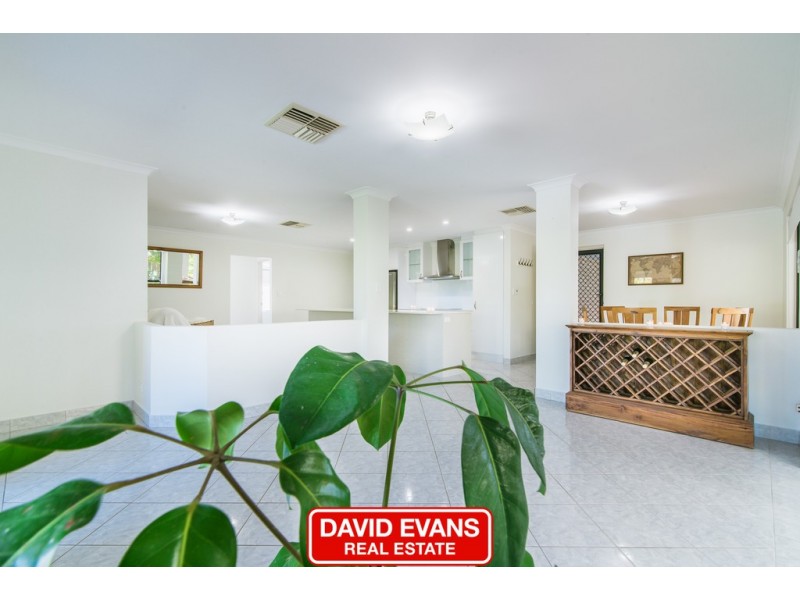 20 St Stephens Crescent, Tapping WA 6065