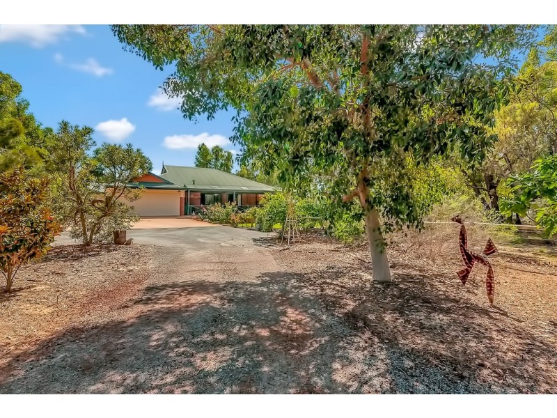 10 Harbour Elbow, Banksia Grove WA 6031