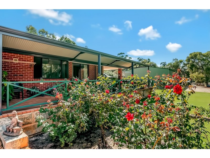 10 Harbour Elbow, Banksia Grove WA 6031