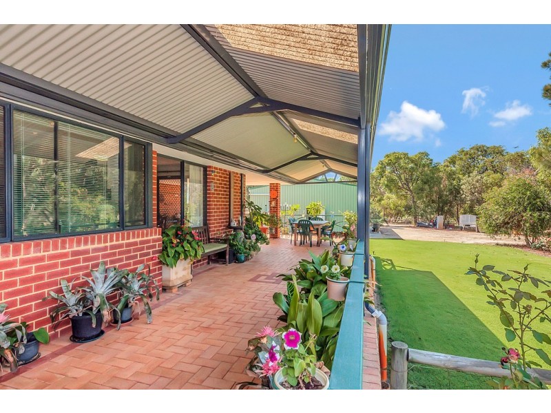 10 Harbour Elbow, Banksia Grove WA 6031