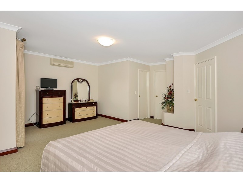 10 Harbour Elbow, Banksia Grove WA 6031
