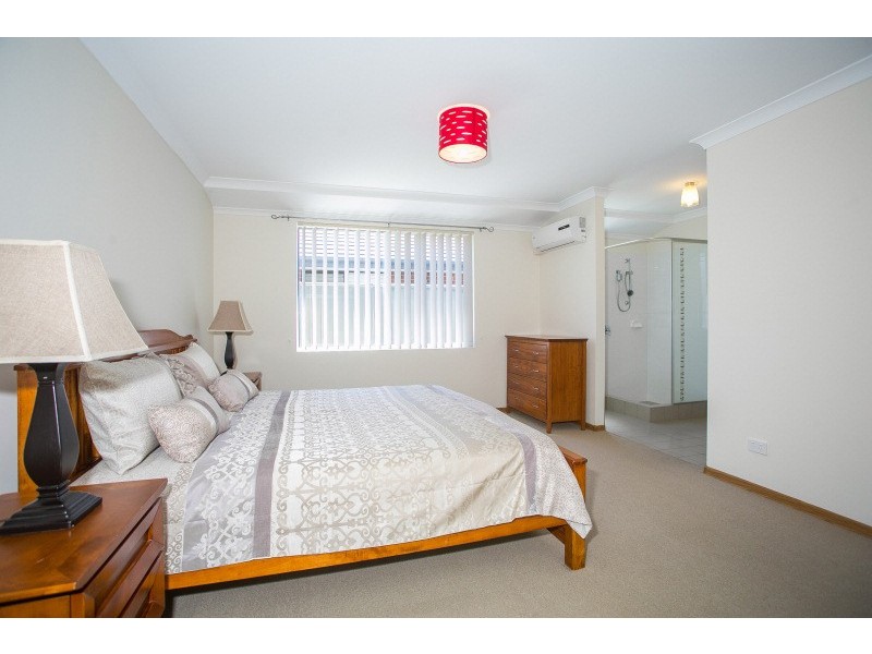 49 Teasel Way, Banksia Grove WA 6031