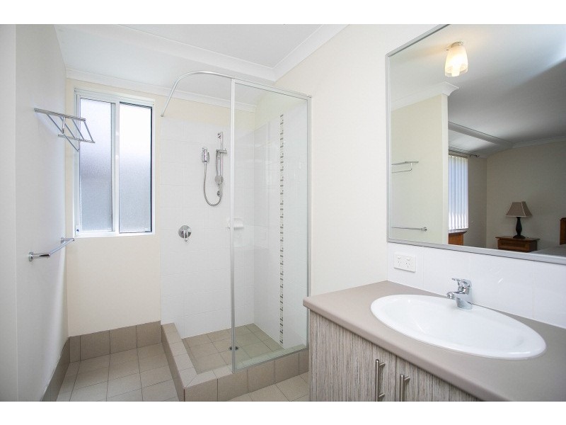 49 Teasel Way, Banksia Grove WA 6031